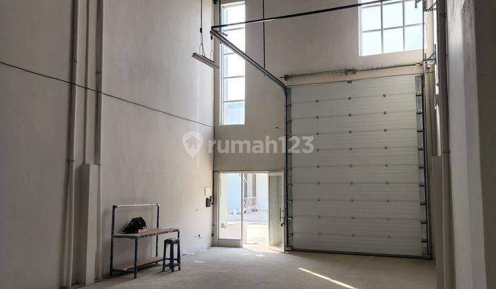 Gudang Green Lake City - 6x20 - Siap Pakai. 2