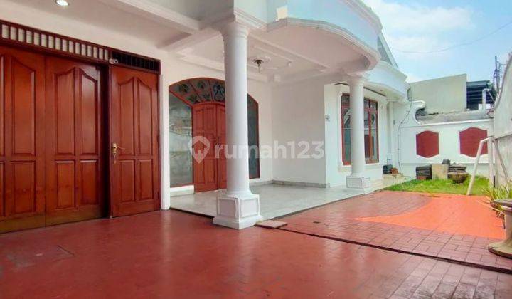 Di Jual Rumah Lama Terawat Area Pondok Pinang 1