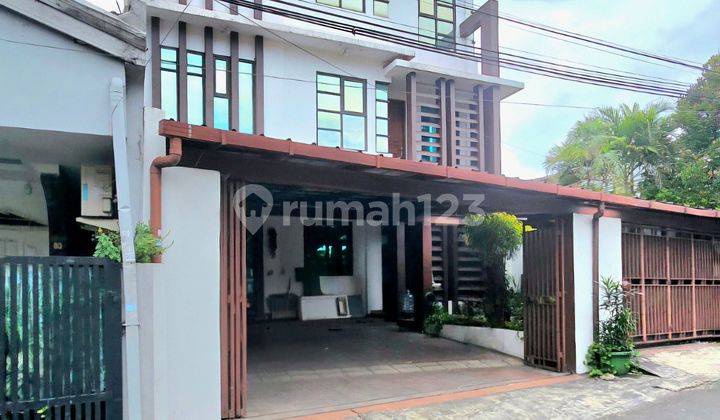 Di Jual Rumah Siap Huni Area Fatmwati