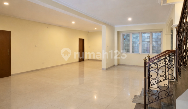 For Sale Nice House Ready to Occupy Tebet Area 2