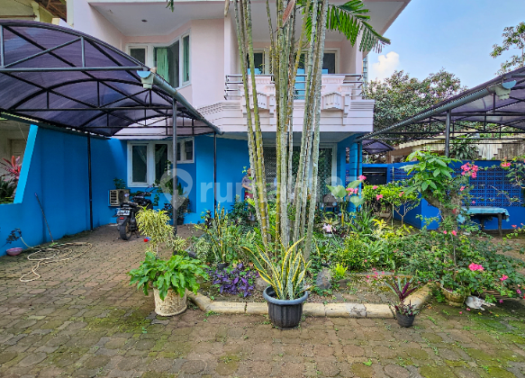 Di Jual Rumah Lama Terawat Dalam Townhouse Cilandak