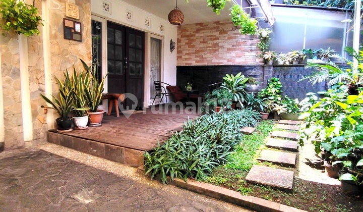 For Sale Cheap House in Lebak Bulus Area