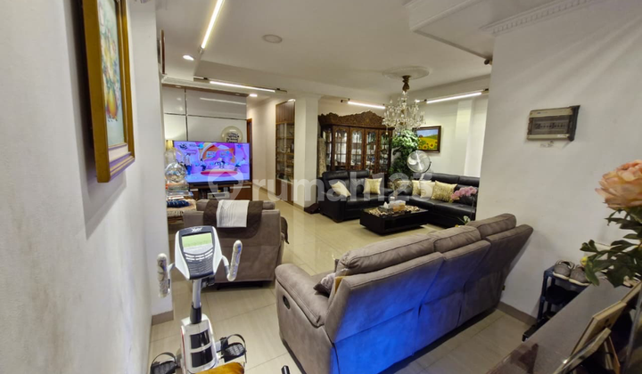 For Sale Beautiful House Ready to Occupy Pinang Emas Area - Pondok Indah 2