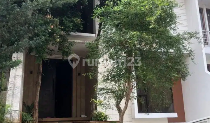 For Sale Nice House in Lebak Bulus Area