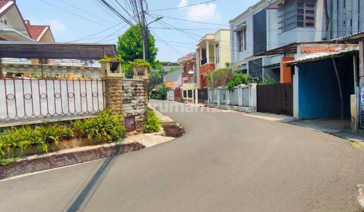 Di Jual Rumah Hitung Tanah Area Kebayoran Baru Jakarta Selatan 2