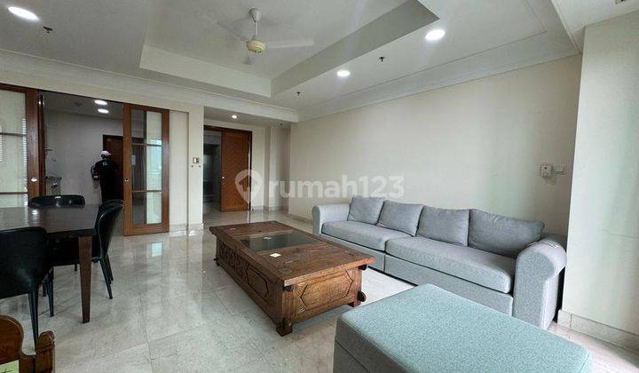 For Rent Apartement The Pakubuwono Residence 3 BR Furnished Bagus 2