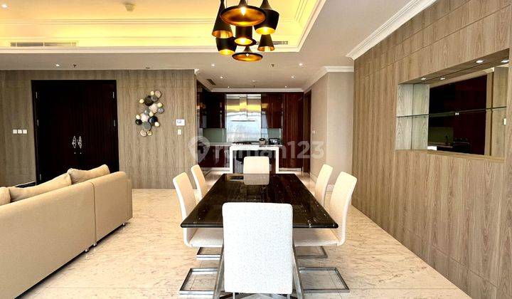 For Rent Apartement Botanica Jakarta Selatan 3 BR Furnished Bagus 2