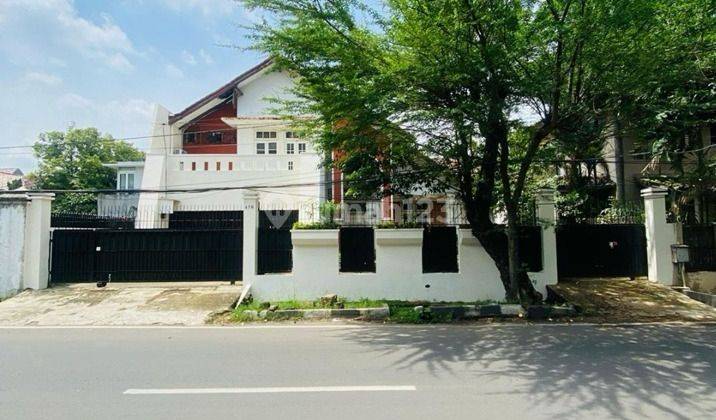 Rumah Luas Pinggir Jalan Cocok Untuk Office Atau Usaha  2