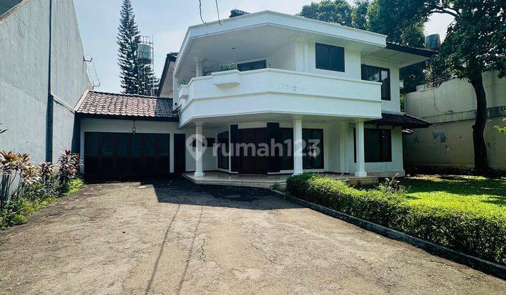 Rumah Besar Dan Luas Dalam Compound Bisa Untuk Kantor Atau Hunian 1