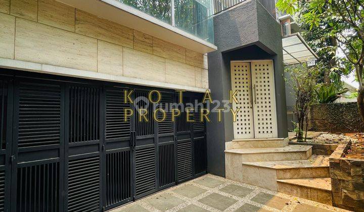 TURUN HARGA Rumah 2 Lantai Cipete Private Pool 1