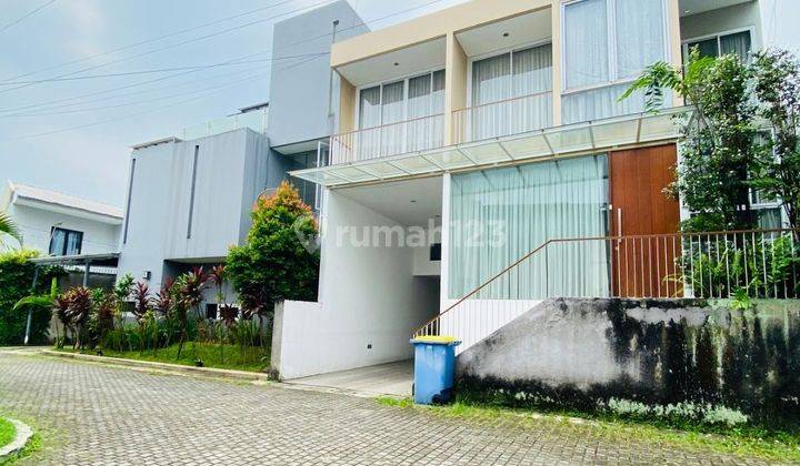 Rumah Full Furnished Modern Minimalist Dalam Komplek Kemang 2