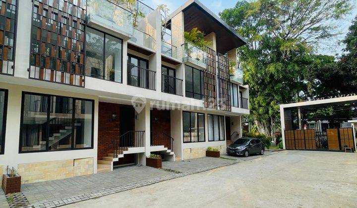 Rumah Baru Modern Minimalist Dalam Townhouse Duren Tiga 1