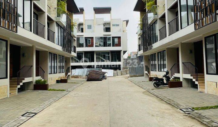 Rumah Baru Modern Minimalist Dalam Townhouse Duren Tiga 2