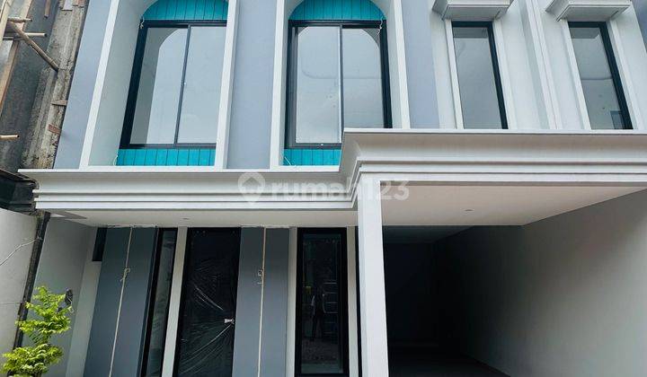 Rumah Cluster Mewah American Classic Lokasi Strategis 1