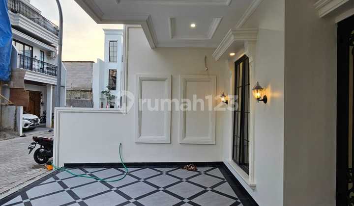 Rumah Mewah Modern Classic Dalam Cluster Besar 2