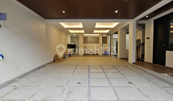 Luxury House with Private Pool in Kebagusan Cluster 2