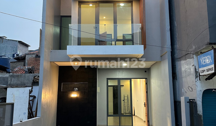 Rumah Baru Modern Dalam Komplek Pasar Minggu Rumah Baru Modern Dalam Komplek Pasar Minggu