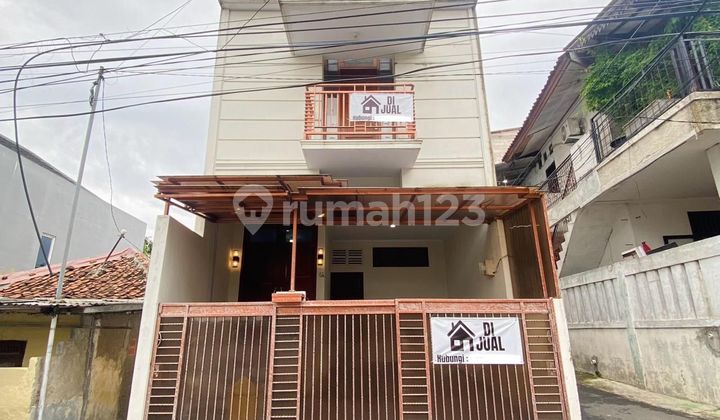 Rumah Minimalis untuk Silent Office atau Hunian