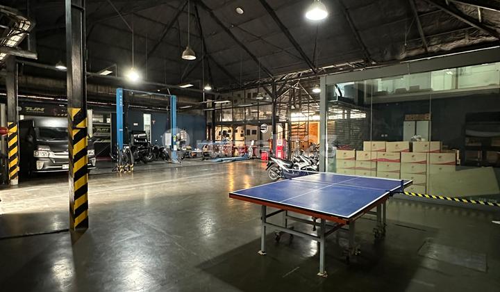 Business Space Showroom Main Road Tb Simatupang