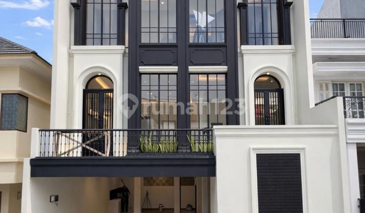 Rumah Mewah Private Pool Dalam Cluster Kebagusan Rumah Mewah Private Pool Dalam Cluster Kebagusan