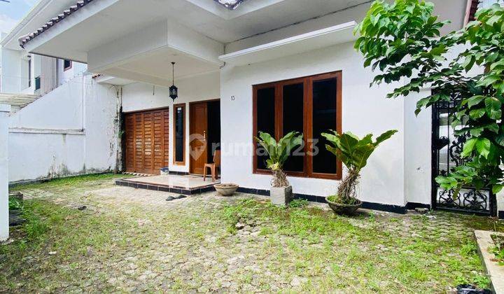 Rumah Tebet Bisa Untuk Kantor Atau Huni Akses Lebar 2