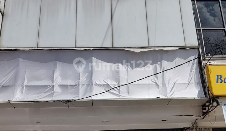 Ruko 3 Lantai Lokasi Sangat Strategis Cempaka Putih Ruko 3 Lantai Lokasi Sangat Strategis Cempaka Putih