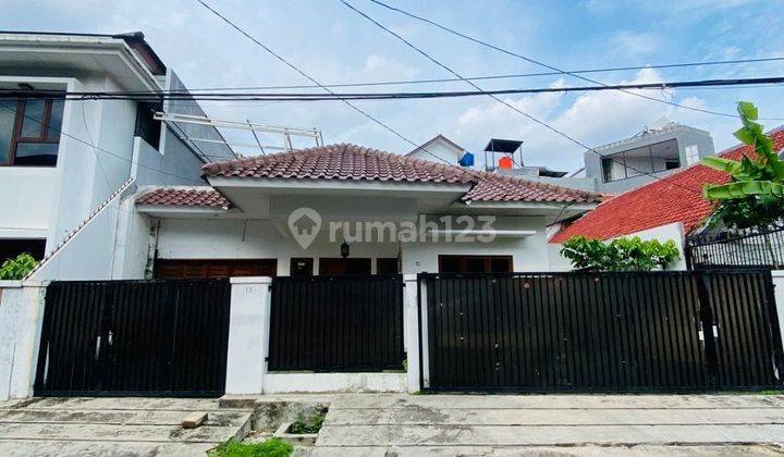 Rumah Tebet Bisa Untuk Kantor Atau Huni Akses Lebar 1