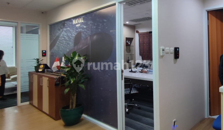 Sentral Senayan II 117m2 Coldwell Banker