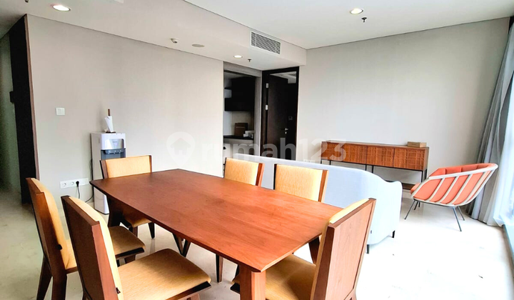 Ciputra World 2 The Residence Middle Floor Coldwell Banker 2