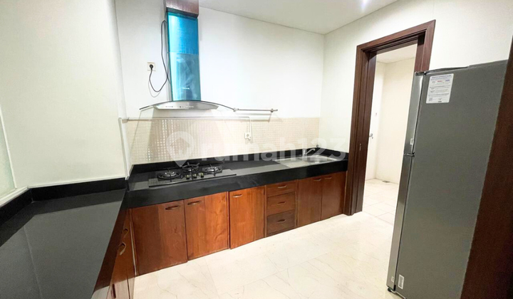 Kemang Village Tower Tiffany Middle Floor Coldwell Banker 2