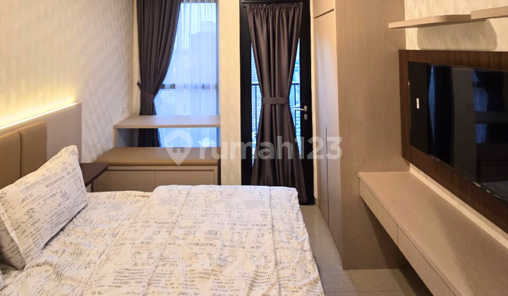 Ciputra World 2 The Newton 2 High Floor Coldwell Banker 1