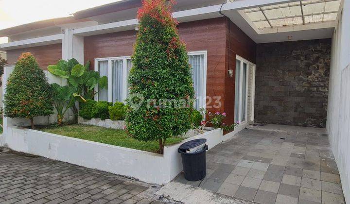 Dijual Rumah  2 Kamar Tidur Furnished Di Greenlot Residence 1