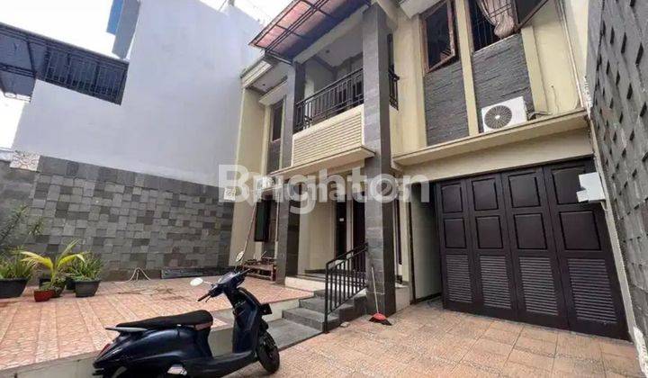 RUMAH BAGUS 2 LANTAI HAYAM WURUK JAKARTA PUSAT 1