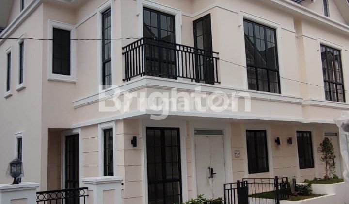 RUMAH HOEK BARU GRESS MINIMALIST DOUBLE DECKER DI LAVON 2 SUVARNA SUTERA 