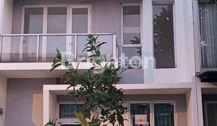 Rumah Minimalist 2 Lantai dekat Binus School Serpong 1