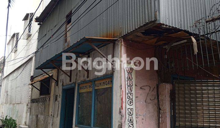 RUMAH TUA HITUNG TANAH DI PEJAGALAN BANDENGAN SELATAN 1