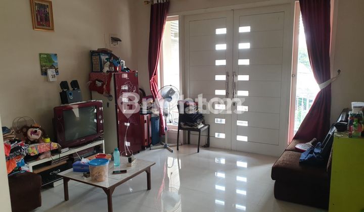 Rumah Hook  2 lantai  Alam sutera Griya Hijau 2