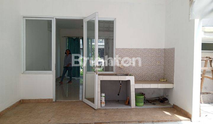 Rumah Minimalist 2 Lantai dekat Binus School Serpong 2