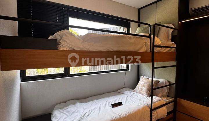 For Sale: Very Elegant 2-Story House Located in a Strategic Area, Ring 1 Business District, Gading Serpong, Tangerang, Banten 2