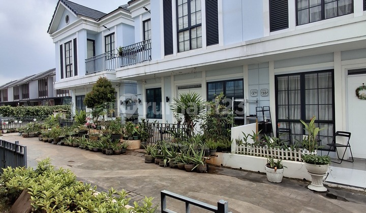 Dijual Rumah 3 Lantai Siap Huni Di Lavon Swancity 2