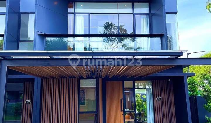 Luxury Ready-to-Live Home in Colony Lippo Karawaci Fully Furnished 2