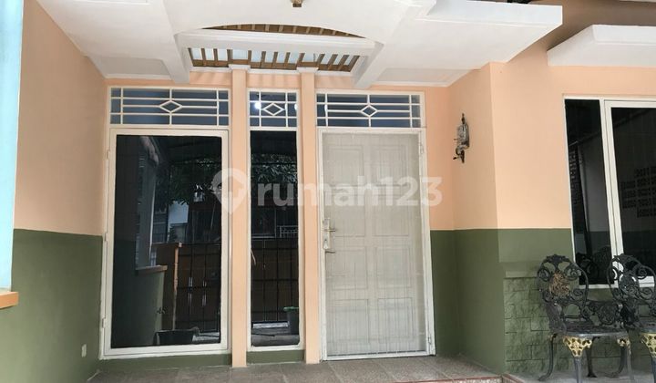 Rumah 2 Lantai 4 Kamar Tidur Di Cluster Taman Puspa Citra Raya 2
