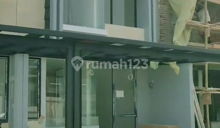 For Sale 2-Story House in Bali Resort Sepatan 2