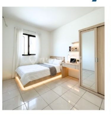 For Sale: 24-Room Boarding House with 3-Car Access, Main Road Location in East Tebet 2