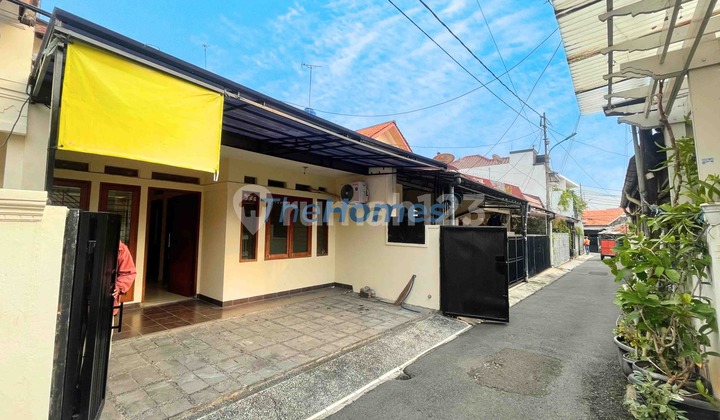 Dijual Rumah Akses 1mobil Dekat Ke Jalan 2mobil Lokasi Tebet Timur