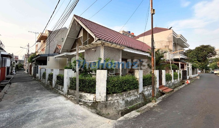 Dijual Rumah Lama Strategis Akses 2mobil Lokasi Tebet Barat 2