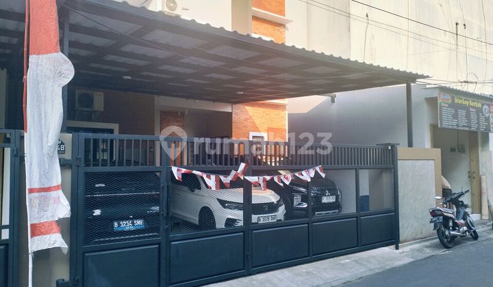 For Sale 2-story House with Car Access in Menteng Dalam Tebet