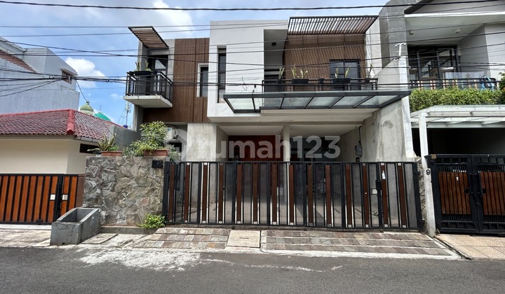 Dijual Rumah Bagus 2Lantai Akses 2Mobil Lokasi Rawamangun Dijual Rumah Bagus 2Lantai Akses 2Mobil Lokasi Rawamangun