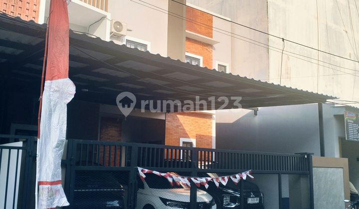 For Sale 2-story House with Car Access in Menteng Dalam Tebet