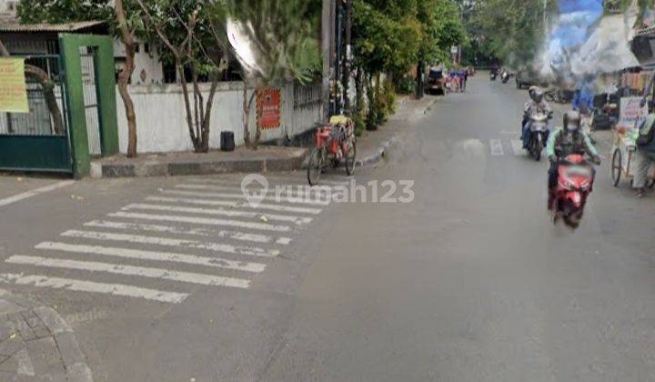 Dijual Rumah Modern 3lantai Lokasi Johar Baru Jak-pus 2